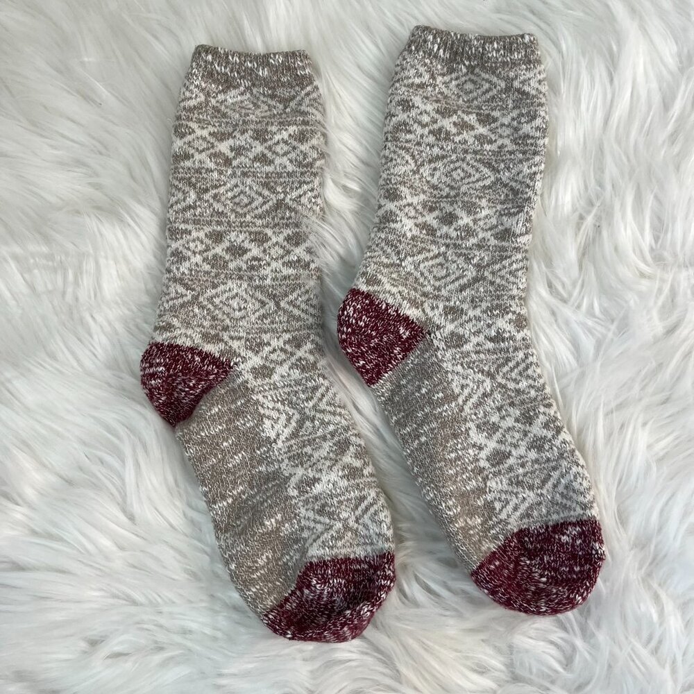 BearPaw Gray Patterned Socks - Picture 3 of 4